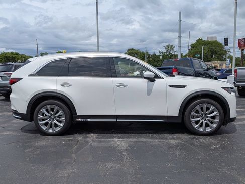 Used 2024 MAZDA CX-90 3.3 Turbo w/ Premium Package AWD/4WD image 9