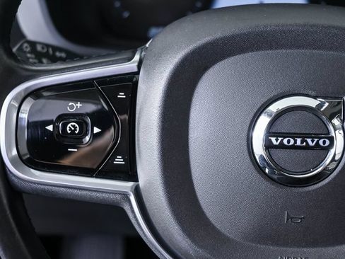 Used 2018 Volvo XC60 T6 Inscription w/ Luxury Seat Package AWD/4WD image 11