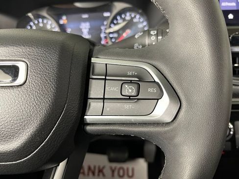 Used 2023 Jeep Compass Latitude w/ Convenience Group AWD/4WD image 21
