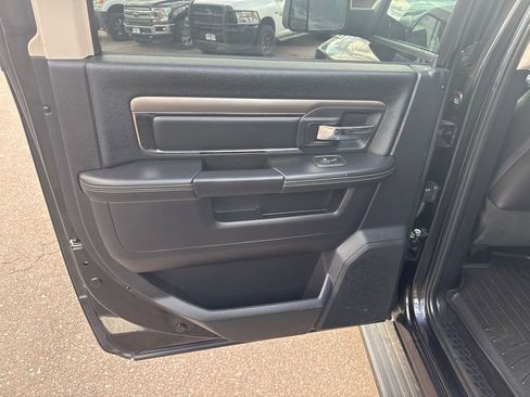 Used 2015 RAM 1500 Sport w/ Black Ram 1500 Sport Group AWD/4WD image 13