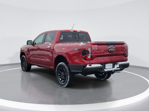 New 2025 Ford Ranger Lariat w/ Black Appearance Package image 4