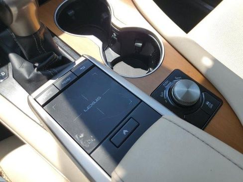 Used 2022 Lexus RX 350 FWD w/ Premium Package image 35