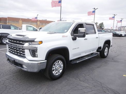 Used 2021 Chevrolet Silverado 3500 LTZ w/ LTZ Premium Package image 4