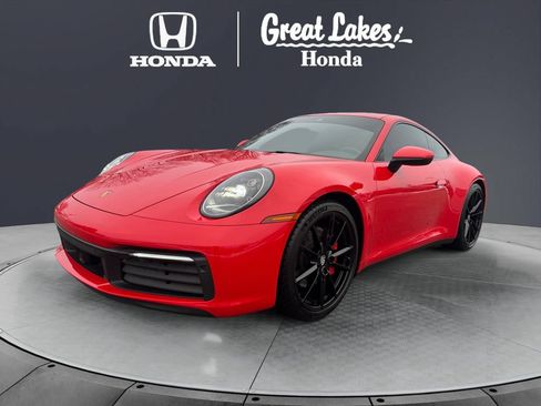 Used 2020 Porsche 911 Carrera S w/ Premium Package RWD image 2