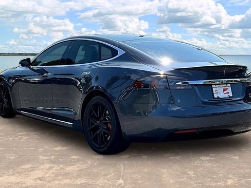 Used 2019 Tesla Model S Performance AWD/4WD image 6