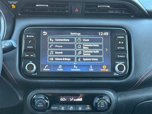 Used 2023 Nissan Kicks SR image 21