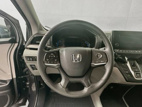 Used 2019 Honda Odyssey EX image 11