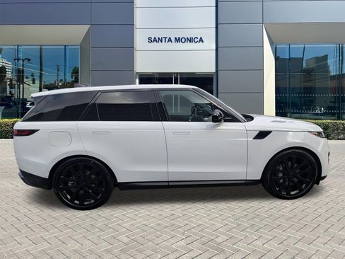 New 2026 Land Rover Range Rover Sport SE AWD/4WD image 7