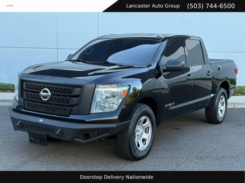 Used 2021 Nissan Titan S AWD/4WD image 1