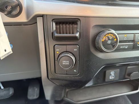 Certified 2023 Ford F150 XLT image 28