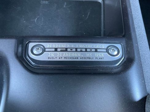 Certified 2024 Ford Bronco Black Diamond w/ Sasquatch Package image 55