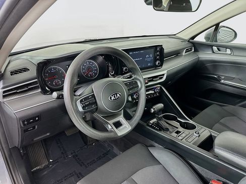 Used 2021 Kia K5 LXS image 10