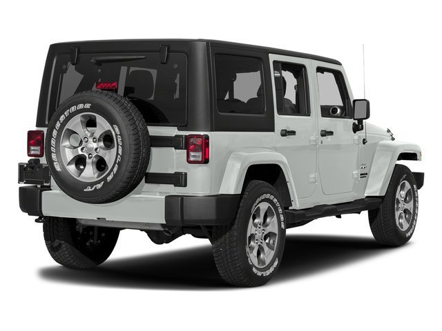 Used 2017 Jeep Wrangler Unlimited Sahara w/ Connectivity Group AWD/4WD image 2
