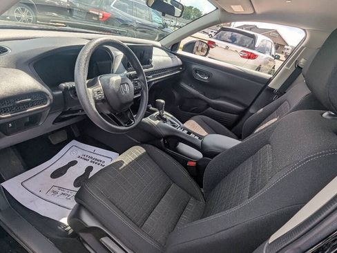 Used 2024 Honda HR-V LX image 17