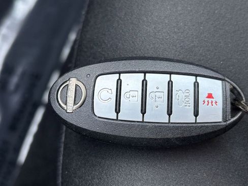 Used 2025 Nissan Altima 2.5 SV image 21