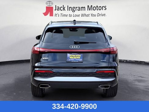 New 2025 Audi Q5 Premium Plus image 4