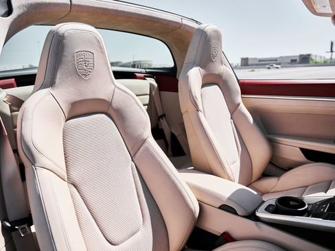 Used 2021 Porsche 911 Targa 4S image 44