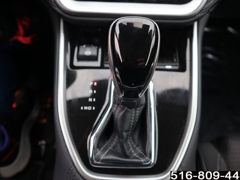 Used 2023 Subaru Outback Premium image 18