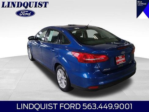 Certified 2018 Ford Focus SE FWD image 4