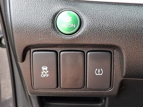 Used 2015 Honda CR-V LX image 25