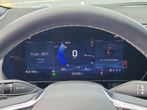 Used 2024 Chevrolet Equinox EV LT FWD image 20
