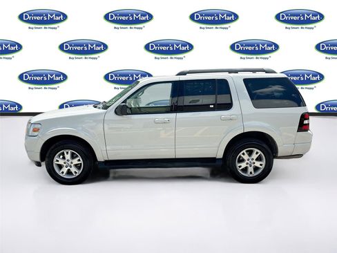 Used 2009 Ford Explorer XLT RWD image 4