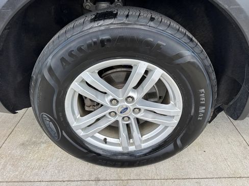 Certified 2023 Ford Explorer XLT AWD/4WD image 20