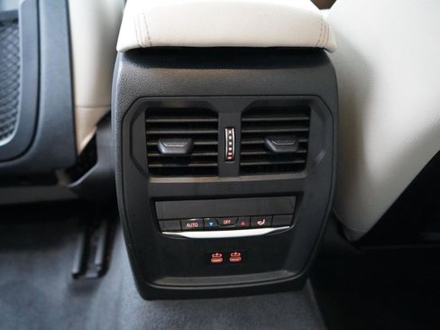 Used 2022 BMW 230i Coupe w/ Premium Package image 36