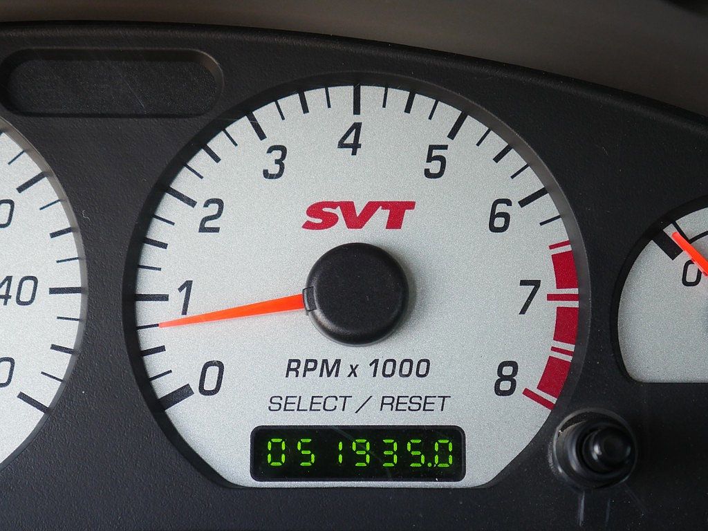 Used 2004 Ford Mustang Cobra RWD image 31