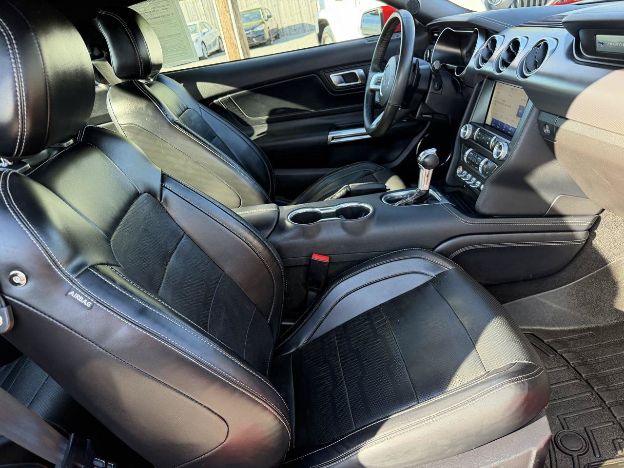 Used 2019 Ford Mustang Premium w/ Equipment Group 201A RWD image 10