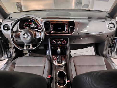 Used 2013 Volkswagen Beetle 2.5 image 34