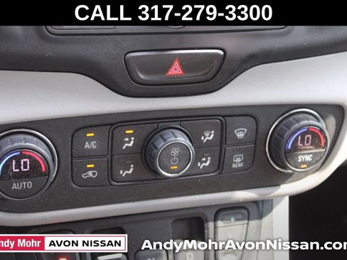 Used 2020 GMC Terrain SLE w/ Driver Convenience Package FWD image 36