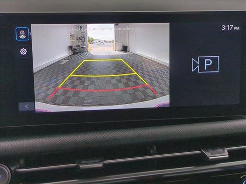 Certified 2025 Hyundai Tucson XRT FWD image 14