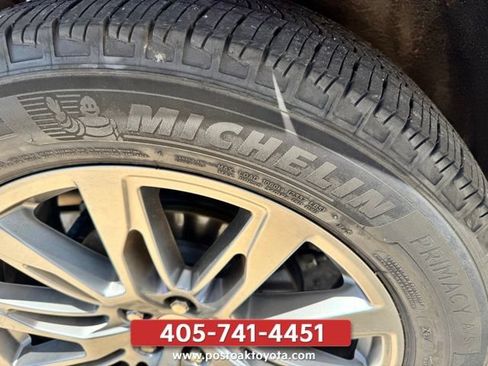 Used 2025 Ford Explorer Active w/ Active Comfort Package AWD/4WD image 33