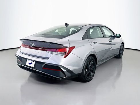 New 2026 Hyundai Elantra Sport image 5