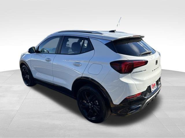 Used 2024 Buick Encore GX Sport Touring FWD image 7