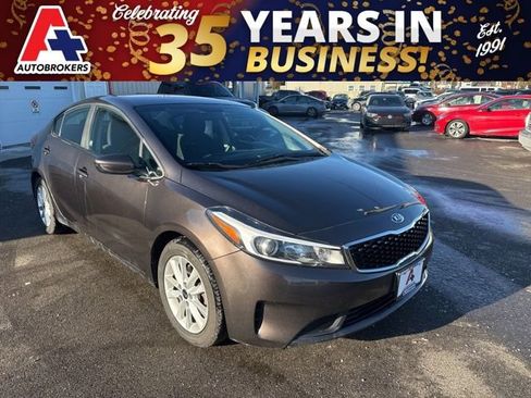 Used 2017 Kia Forte LX w/ LX Popular Package image 1