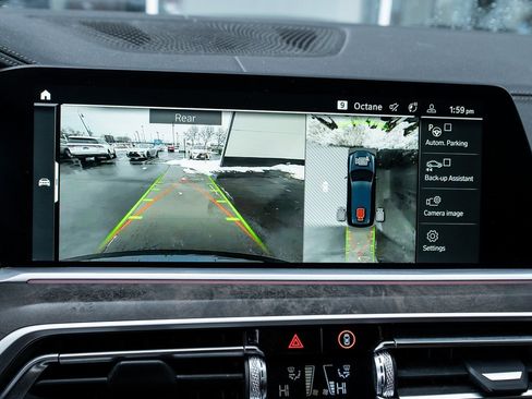 Used 2022 BMW X7 M50i image 38