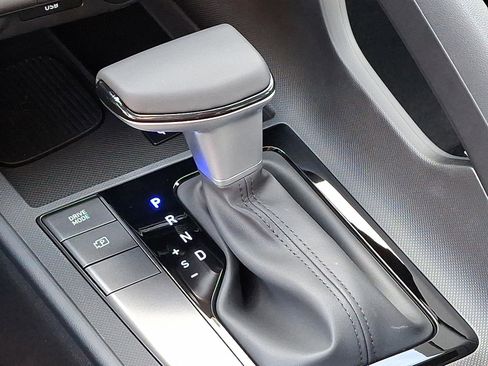 New 2026 Hyundai Elantra Sport image 10