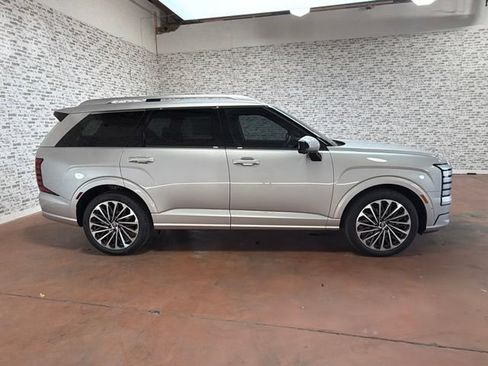 New 2026 Hyundai Palisade Calligraphy FWD image 8