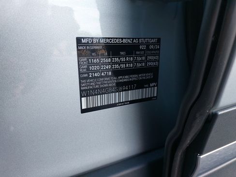 Certified 2025 Mercedes-Benz GLA 250 image 36