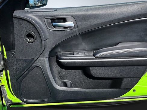 Used 2019 Dodge Charger SXT w/ Leather Interior Group image 24