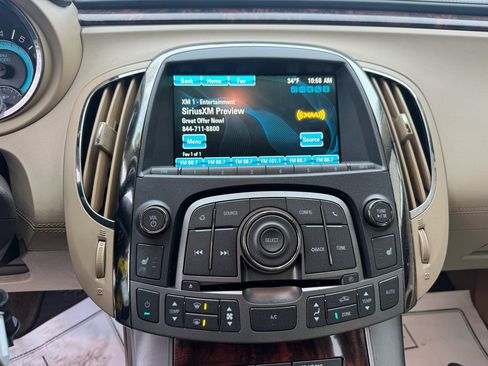 Used 2011 Buick LaCrosse CXS image 21