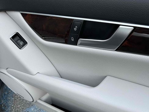 Used 2013 Mercedes-Benz C 250 Sedan w/ Premium 1 Pkg image 56