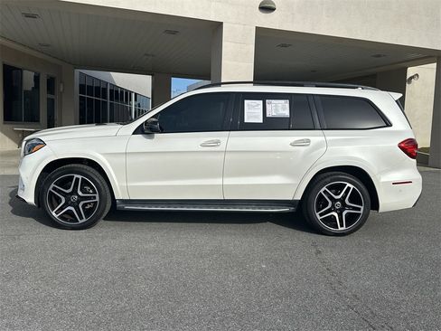 Used 2019 Mercedes-Benz GLS 550 4MATIC image 4