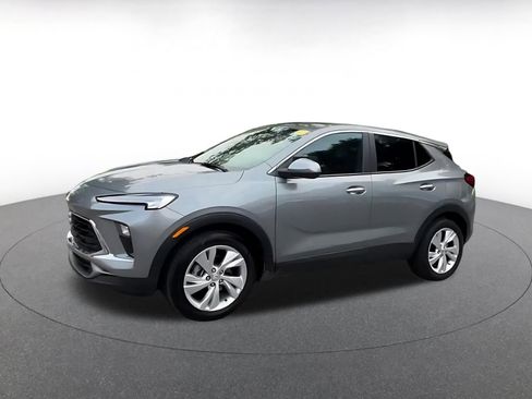 Used 2025 Buick Encore GX Preferred FWD image 7
