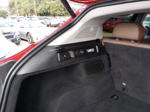 Used 2018 Alfa Romeo Stelvio AWD image 13