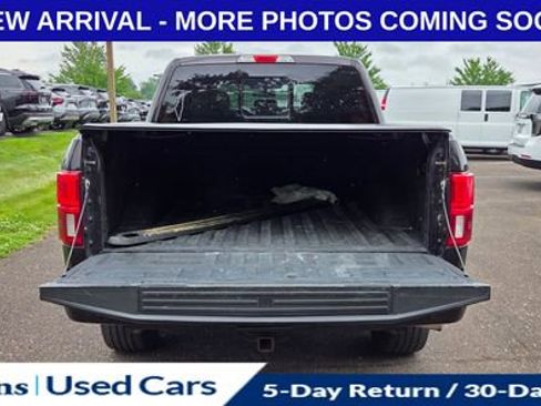 Used 2018 Ford F150 XLT w/ Equipment Group 302A Luxury AWD/4WD image 8