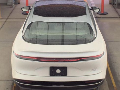 Used 2023 Lucid Air Grand Touring image 6