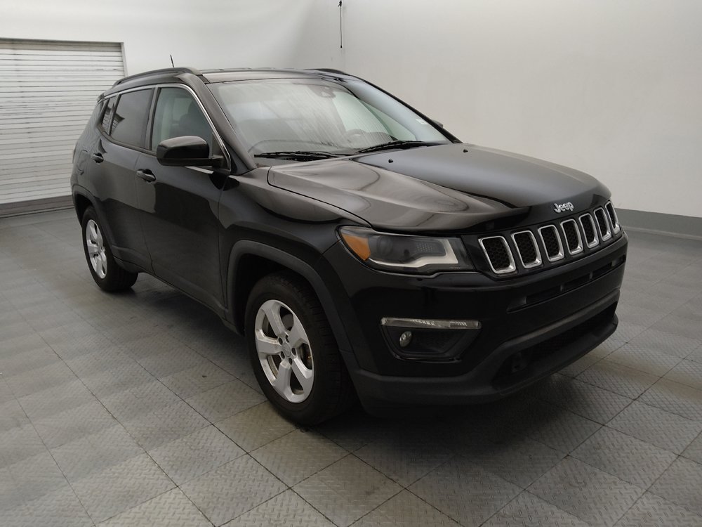 Used 2018 Jeep Compass Latitude w/ Popular Equipment Group FWD image 13